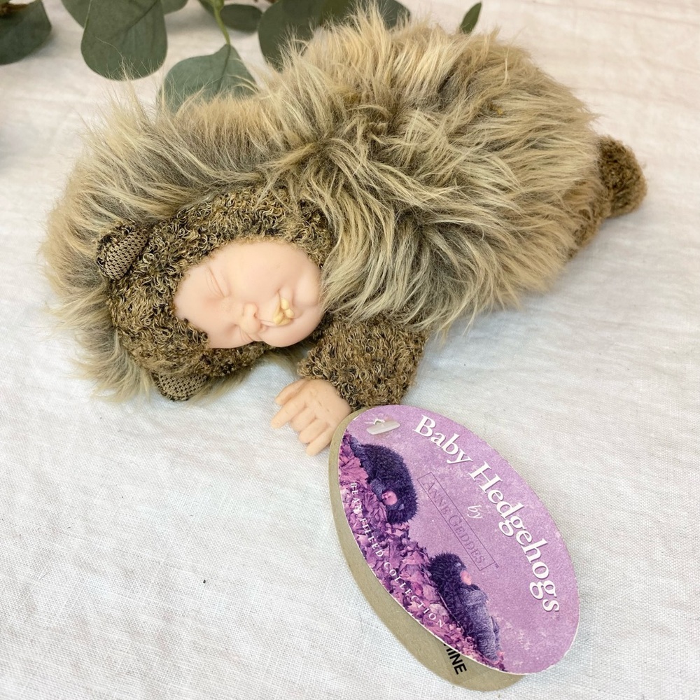 Anne Geddes 8" Baby Hedgehog